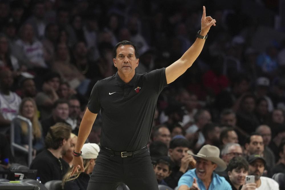 间中展现了 间中展现了