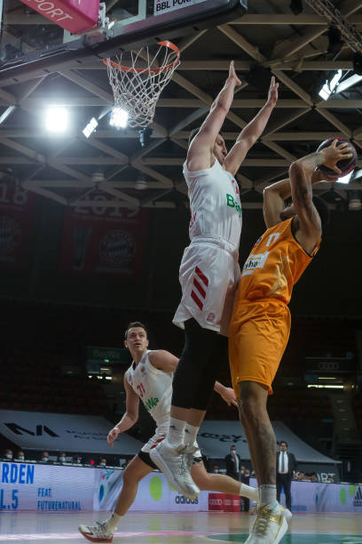 往往更能展 往往更能展