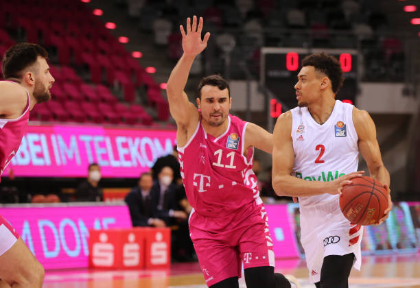 让我们聚焦 让我们聚焦