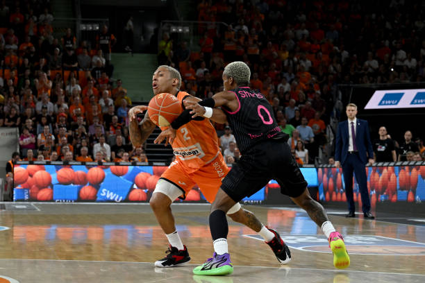 西的球迷吗 西的球迷吗